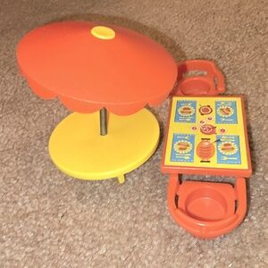 Vtg Fisher Price Little People Umbrella Table & 2 Chairs Play Family Camper